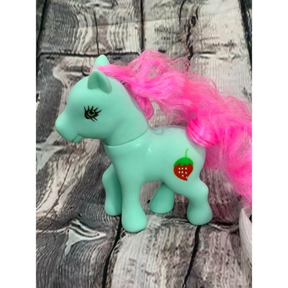 Unknown Other - My Little Pony KO Strawberry Mint Pink Brush able Mane EUC CUTIE